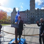 Rassemblement citoyen devant le Parlement du Québec