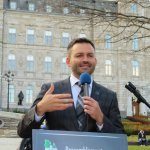 Rassemblement citoyen devant le Parlement du Québec