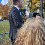 En images - RASSEMBLEMENT CITOYEN DEVANT LE PARLEMENT DU QUÉBEC